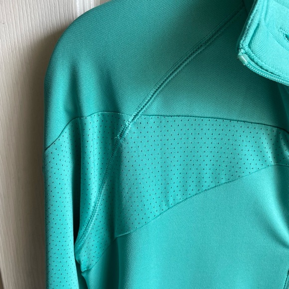 Jade Adidas Tops Size Medium - Picture 4 of 11